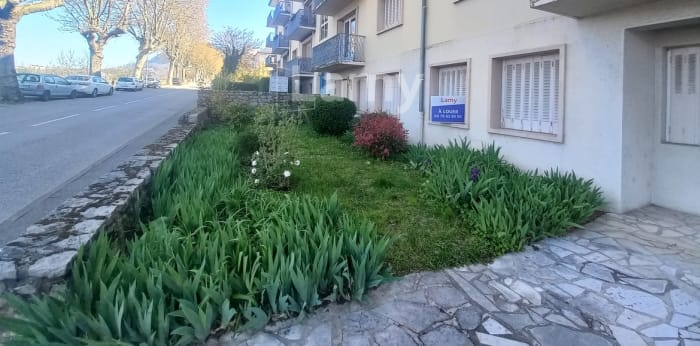 Image 16 sur 18 - Appartement  ·  Location · Chambery (73000) · 2 pièces · 50m²