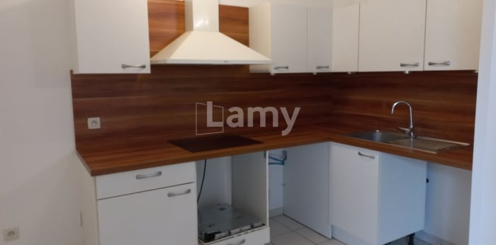 Image 5 sur 6 - Appartement  ·  Location · Le Raincy (93340) · 2 pièces · 42m²