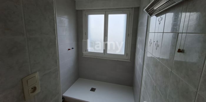 Image 5 sur 7 - Appartement  ·  Location · Clermont Ferrand (63000) · 4 pièces · 67m²