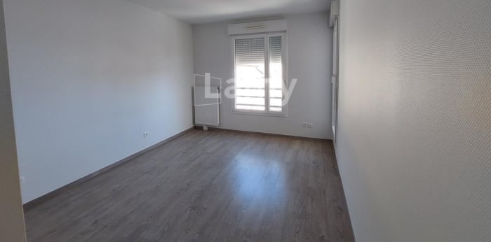 Image 15 sur 15 - Appartement  ·  Location · Besancon (25000) · 4 pièces · 85m²