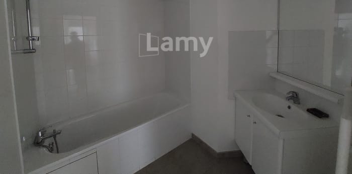 Image 8 sur 9 - Appartement  ·  Location · Chantepie (35135) · 3 pièces · 61m²