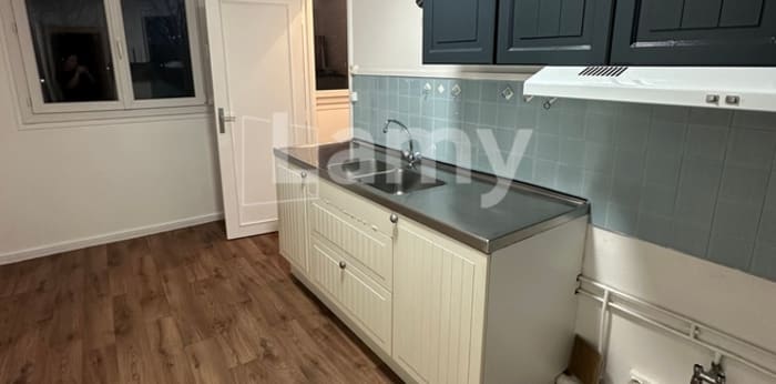 Image 2 sur 5 - Appartement  ·  Location · Deuil La Barre (95170) · 2 pièces · 49m²