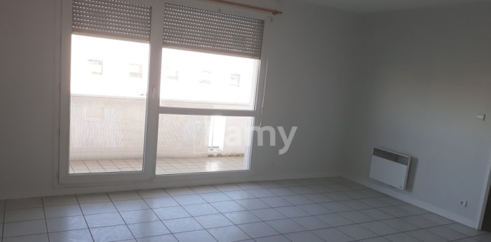 Image 5 sur 7 - Appartement  ·  Location · Dijon (21000) · 3 pièces · 65m²