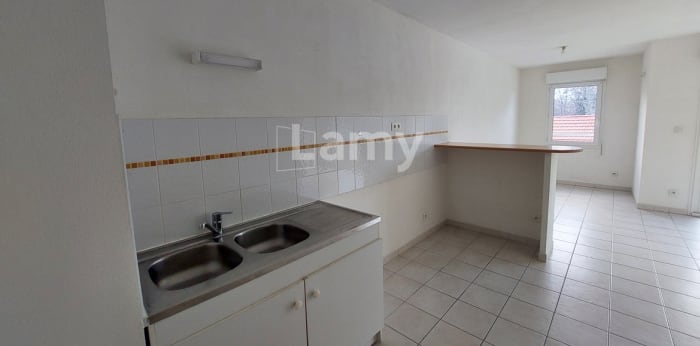 Image 4 sur 13 - Appartement  ·  Location · Nimes (30900) · 2 pièces · 47m²