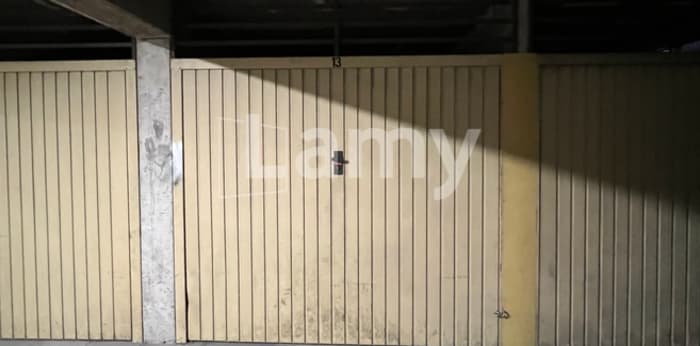 Image 2 sur 4 - Parking/box  ·  Location · Villeurbanne (69100) · 10m²