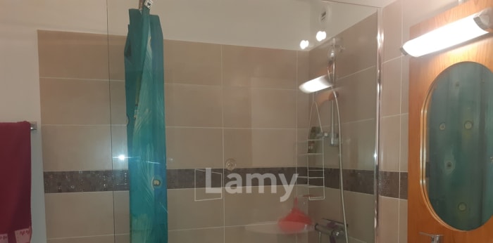Image 6 sur 10 - Appartement  ·  Location · Moutiers Tarentaise (73600) · 2 pièces · 42m²
