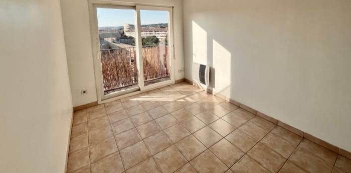 Image 5 sur 11 - Appartement  ·  Location · Aix En Provence (13100) · 2 pièces · 32m²