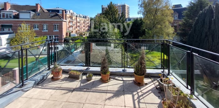 Image 5 sur 10 - Appartement  ·  Location · Valenciennes (59300) · 119m²