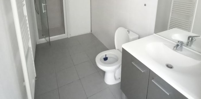 Image 5 sur 6 - Appartement  ·  Location · Aix Les Bains (73100) · 1 pièce · 29m²