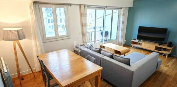 Image 2 sur 9 - Appartement  ·  Location · Puteaux (92800) · 2 pièces · 53m²