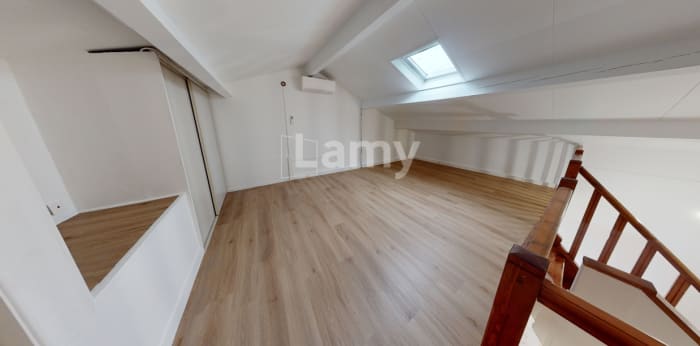 Image 10 sur 11 - Maison/villa  ·  Location · Bordeaux (33300) · 3 pièces · 82m²