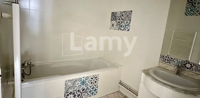 Image 6 sur 6 - Appartement  ·  Location · Lyon (69006) · 3 pièces · 82m²