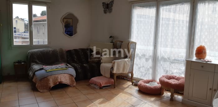 Image 7 sur 12 - Appartement  ·  Location · Sisteron (04200) · 90m²