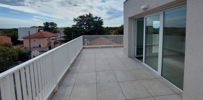 Image 18 sur 18 - Appartement  ·  Location · Nimes (30000) · 3 pièces · 63m²