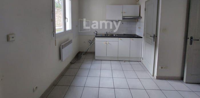 Image 9 sur 14 - Appartement  ·  Location · Nimes (30000) · 2 pièces · 47m²