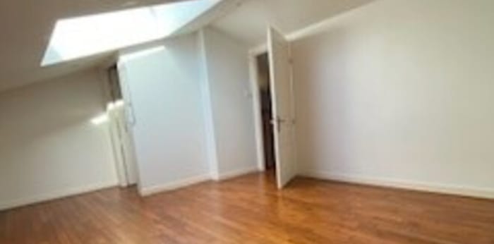 Image 10 sur 17 - Appartement  ·  Location · Talence (33400) · 3 pièces · 51m²