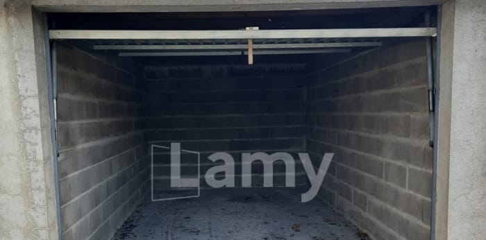 Image 4 sur 4 - Parking/box  ·  Location · Montargis (45200) · 9m²