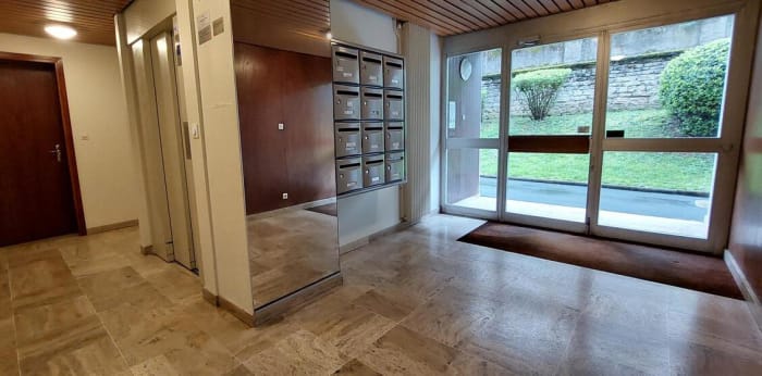 Image 5 sur 11 - Appartement  ·  Location · Besancon (25000) · 2 pièces · 50m²