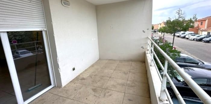 Image 1 sur 5 - Appartement  ·  Location · St Martin De Crau (13310) · 2 pièces · 41m²