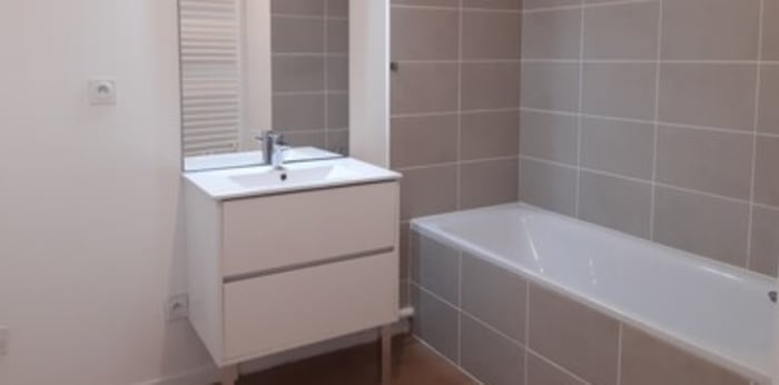 Image 4 sur 6 - Appartement  ·  Location · Orleans (45000) · 2 pièces · 44m²