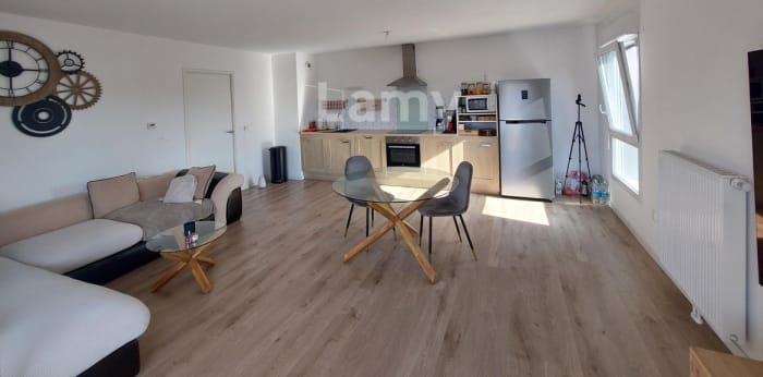 Image 6 sur 10 - Appartement  ·  Location · Valenciennes (59300) · 3 pièces · 70m²