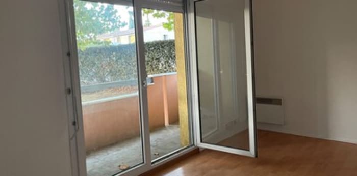 Image 2 sur 8 - Appartement  ·  Location · Toulouse (31400) · 3 pièces · 61m²