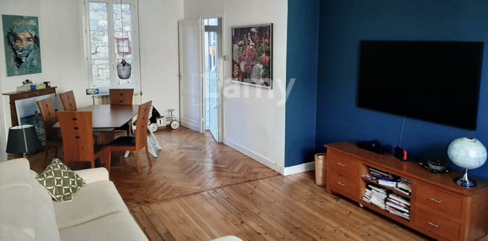 Image 8 sur 11 - Maison/villa  ·  Location · Bordeaux (33000) · 102m²