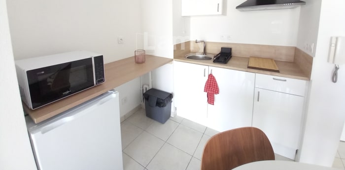Image 4 sur 9 - Appartement  ·  Location · Marseille (13003) · 2 pièces · 35m²