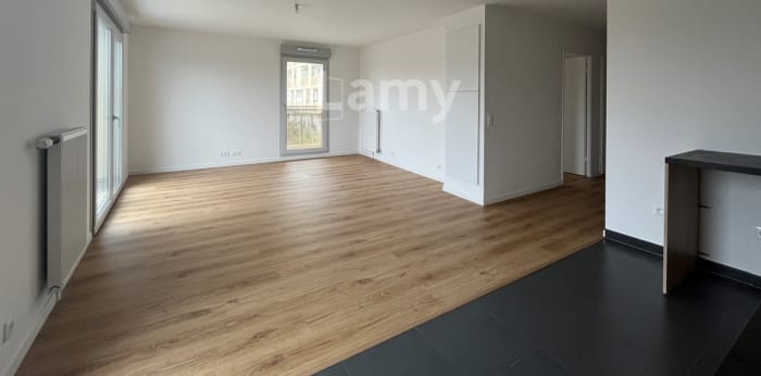 Image 3 sur 12 - Appartement  ·  Location · Reims (51100) · 3 pièces · 69m²