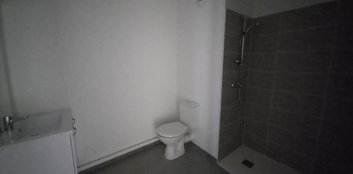 Image 6 sur 6 - Appartement  ·  Location · Le Petit Quevilly (76140) · 2 pièces · 42m²