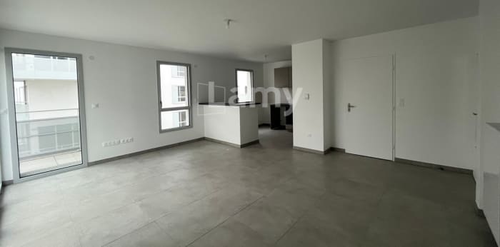 Image 3 sur 13 - Appartement  ·  Location · Chenove (21300) · 3 pièces · 75m²