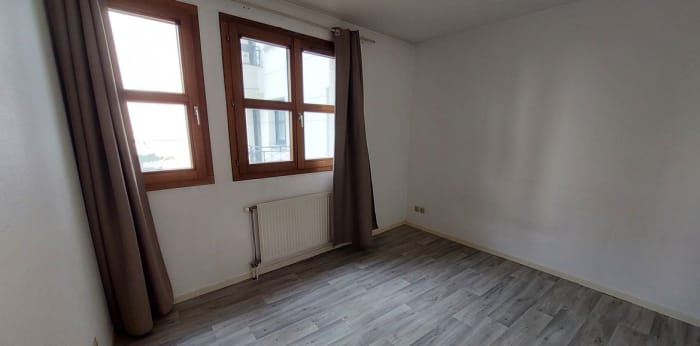 Image 3 sur 5 - Appartement  ·  Location · Lille (59000) · 2 pièces · 49m²