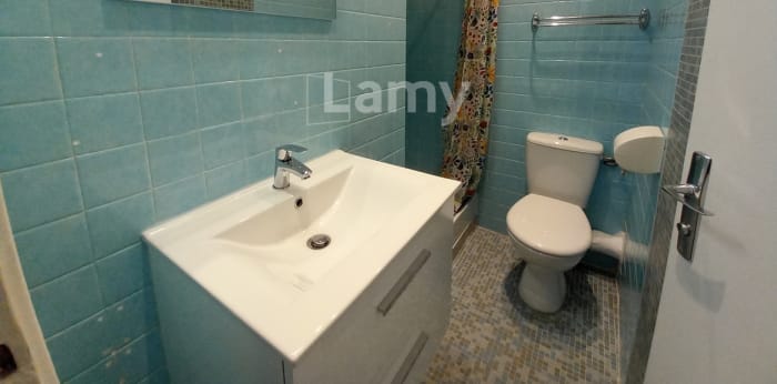 Image 5 sur 8 - Appartement  ·  Location · Marseille (13001) · 1 pièce · 22m²