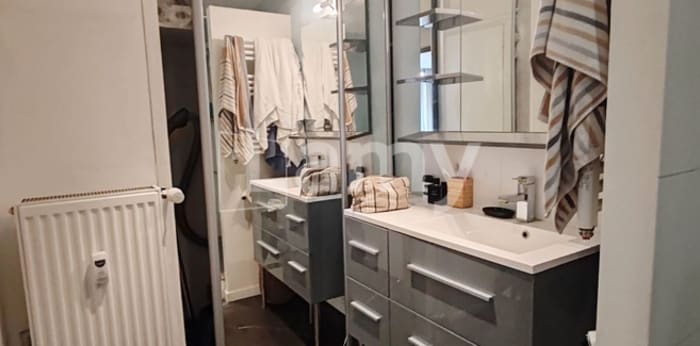 Image 5 sur 7 - Appartement  ·  Location · Lille (59800) · 2 pièces · 38m²