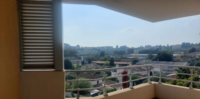 Image 2 sur 7 - Appartement  ·  Location · Antibes (06600) · 3 pièces · 57m²