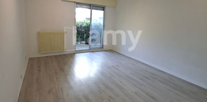 Image 2 sur 10 - Appartement  ·  Location · Lyon (69003) · 1 pièce · 30m²
