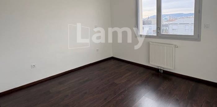 Image 9 sur 9 - Appartement  ·  Location · Clermont Ferrand (63100) · 3 pièces · 61m²