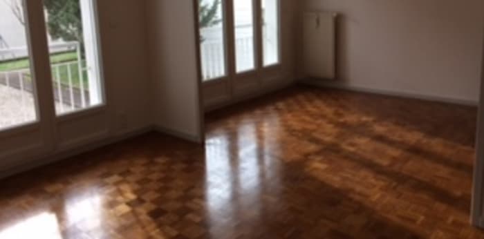 Image 2 sur 4 - Appartement  ·  Location · Besancon (25000) · 3 pièces · 67m²