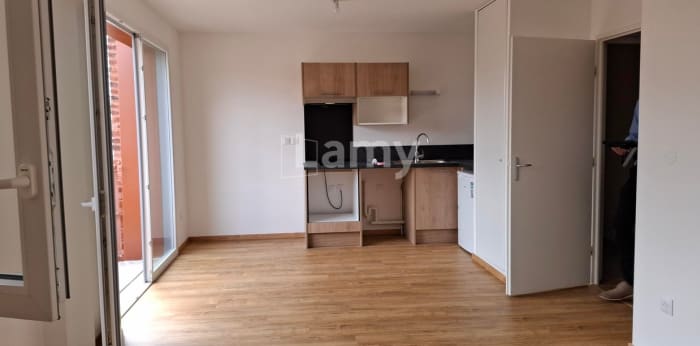 Image 1 sur 6 - Appartement  ·  Location · Armentieres (59280) · 2 pièces · 44m²