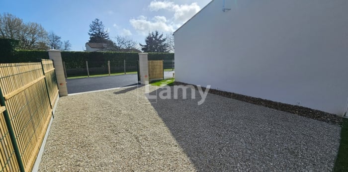 Image 11 sur 11 - Maison/villa  ·  Location · Boutenac Touvent (17120) · 3 pièces · 55m²