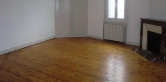 Image 1 sur 3 - Appartement  ·  Location · Clermont Ferrand (63000) · 3 pièces · 64m²