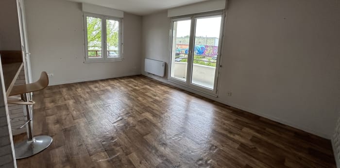 Image 4 sur 9 - Appartement  ·  Location · Cergy (95800) · 1 pièce · 32m²