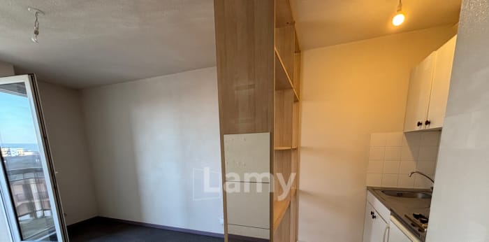 Image 4 sur 12 - Appartement  ·  Location · Dijon (21000) · 1 pièce · 21m²