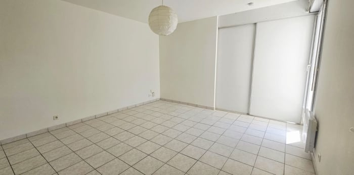 Image 4 sur 7 - Appartement  ·  Location · Tours (37000) · 2 pièces · 36m²