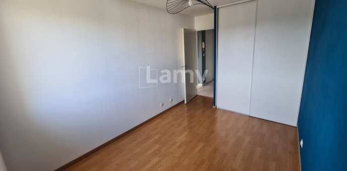 Image 5 sur 11 - Appartement  ·  Location · Castelginest (31780) · 3 pièces · 57m²