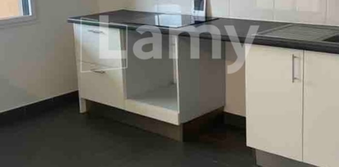 Image 4 sur 6 - Appartement  ·  Location · St Fons (69190) · 3 pièces · 75m²