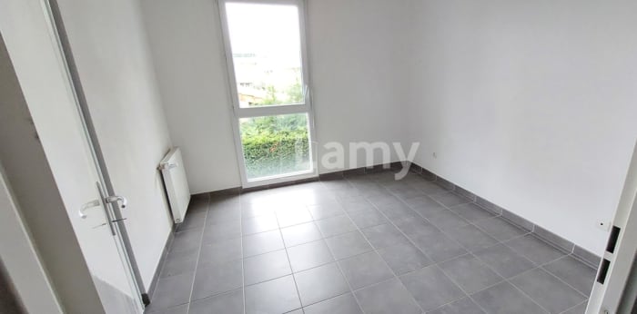 Image 8 sur 11 - Appartement  ·  Location · Eysines (33320) · 3 pièces · 65m²