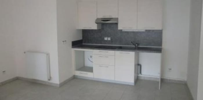 Image 2 sur 8 - Appartement  ·  Location · Clermont Ferrand (63000) · 3 pièces · 62m²