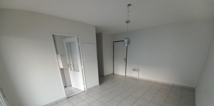 Image 5 sur 6 - Appartement  ·  Location · Clermont Ferrand (63100) · 2 pièces · 39m²