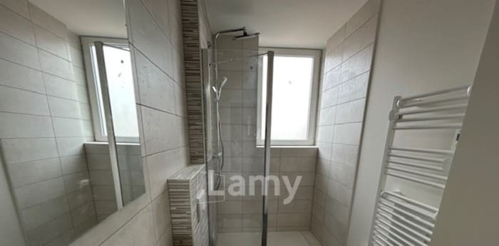 Image 2 sur 7 - Appartement  ·  Location · Strasbourg (67000) · 2 pièces · 64m²